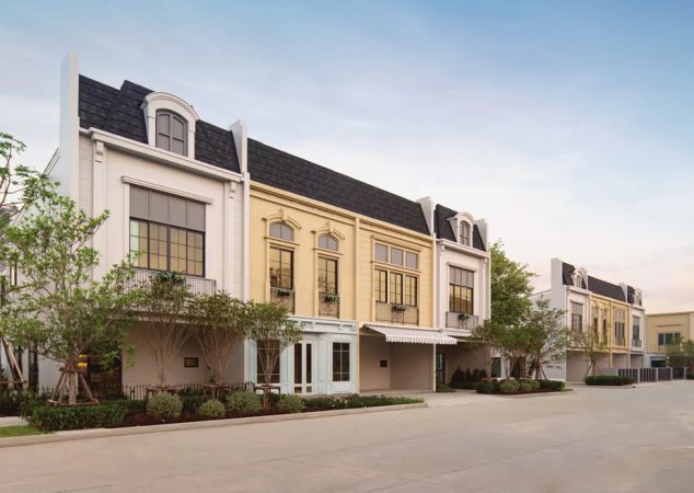 A row of townhouses from the street