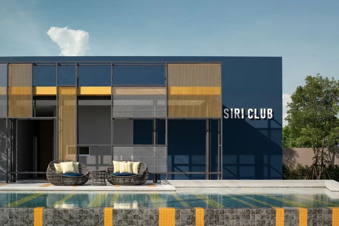 The SIRI CLUB clubhouse over the pool