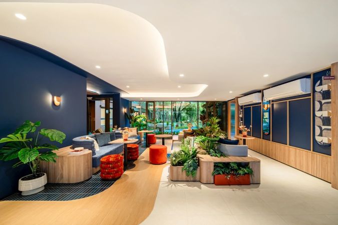 The lobby lounge